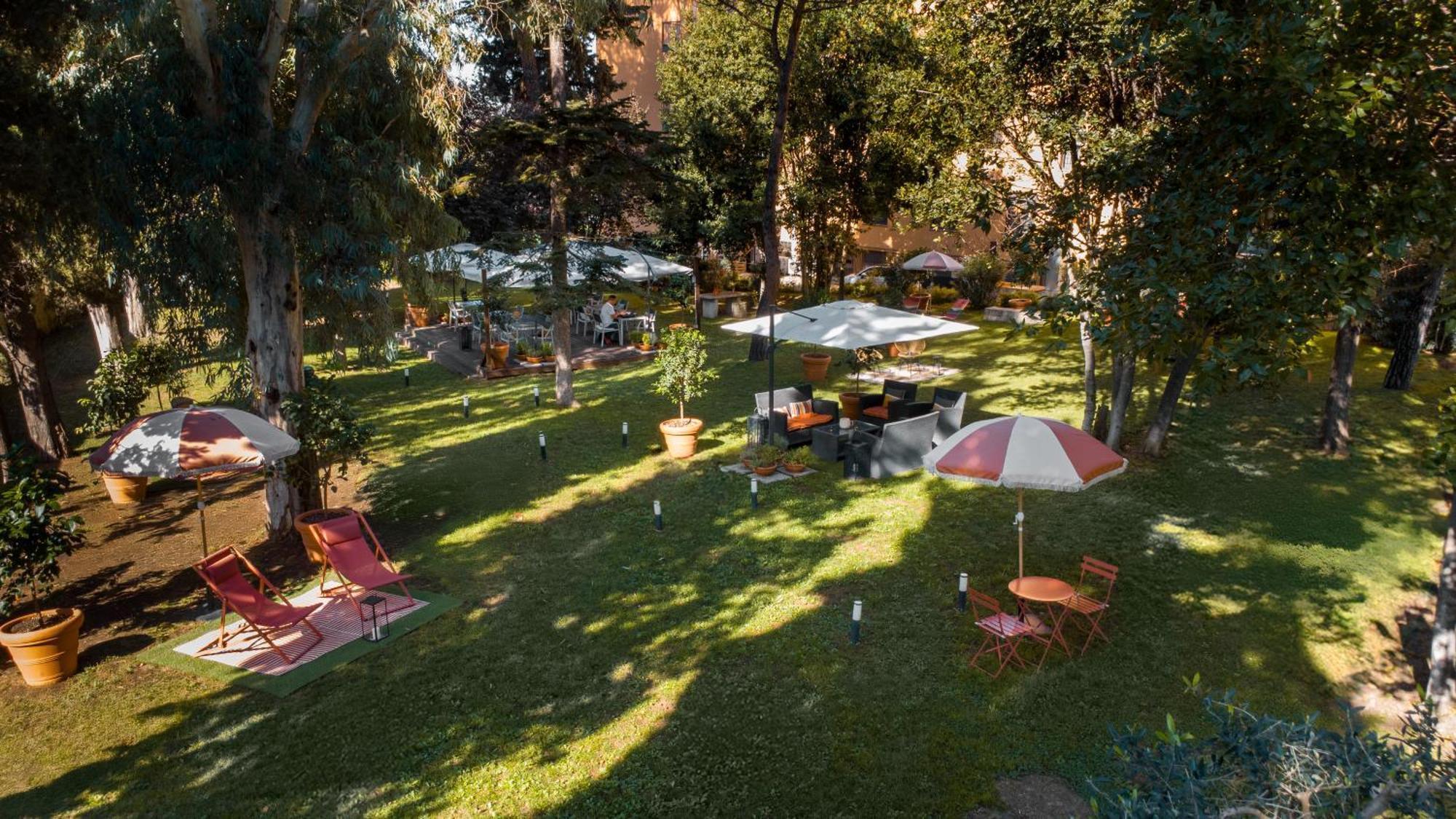 Garden Area Roma Eur Hotel Bagian luar foto